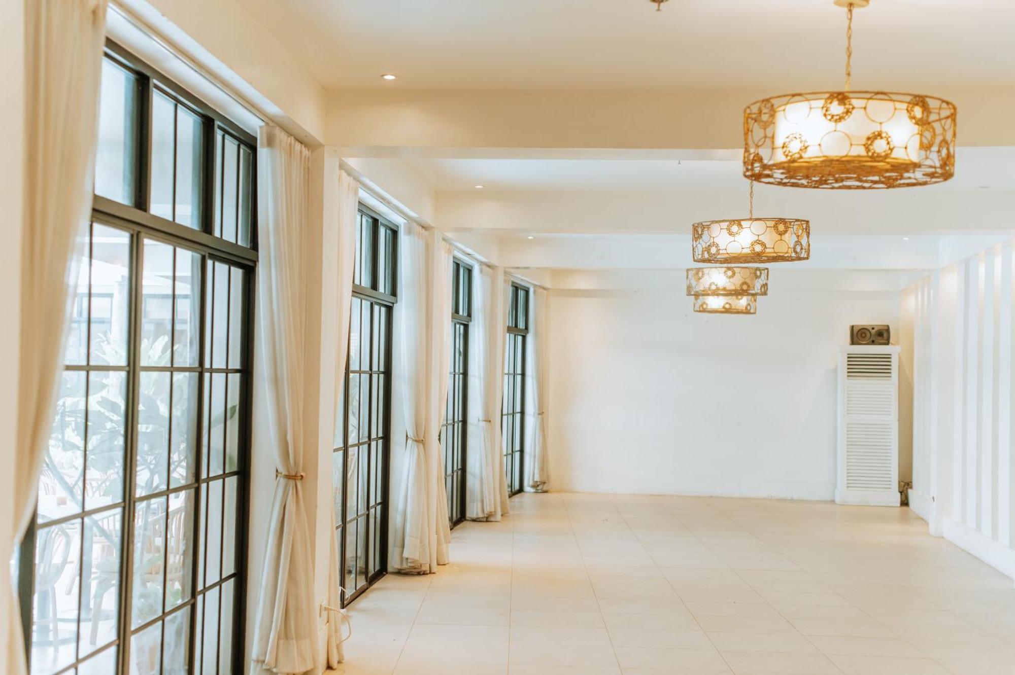 Sugarland Hotel Баколод Экстерьер фото