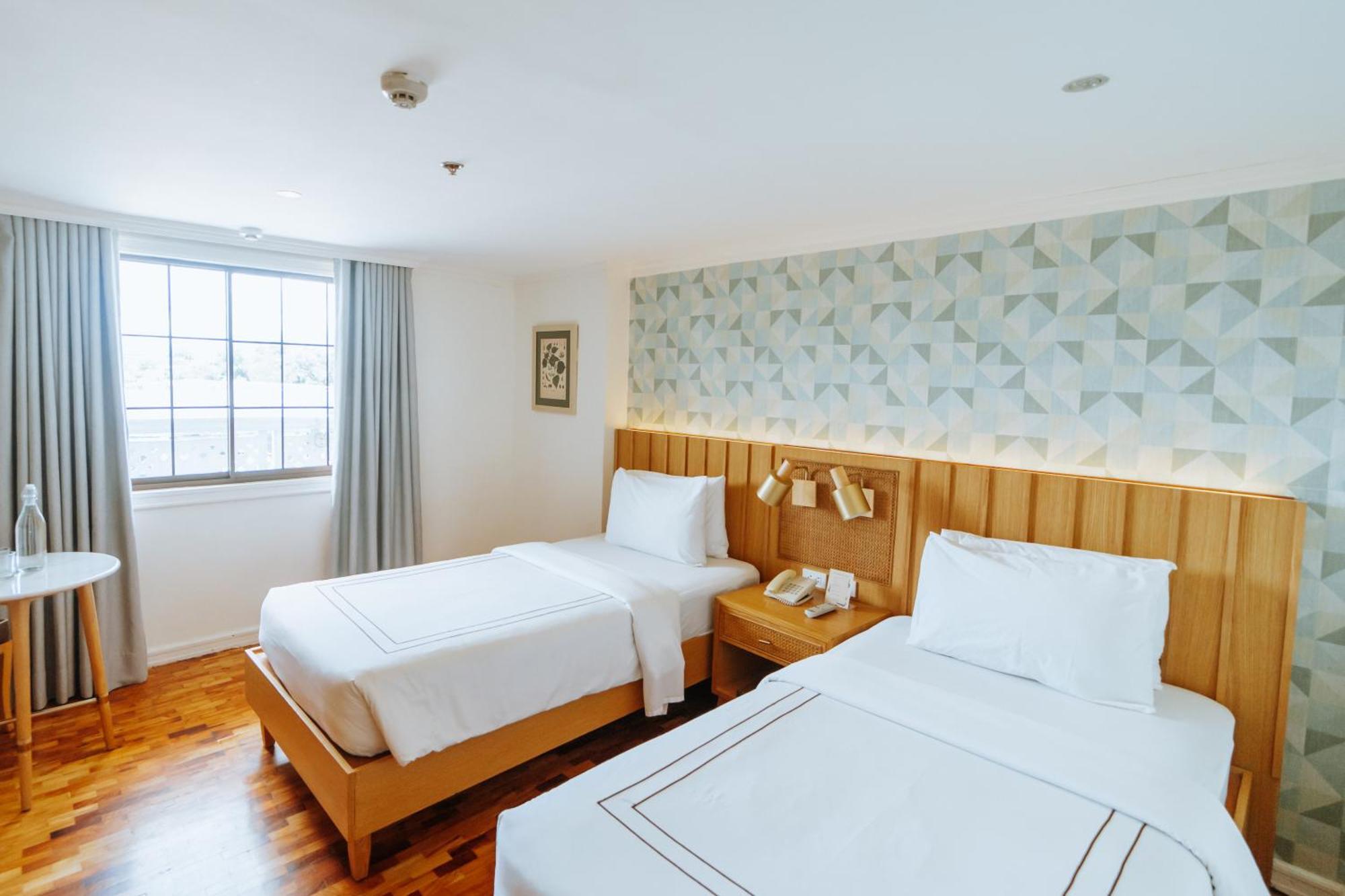 Sugarland Hotel Баколод Экстерьер фото