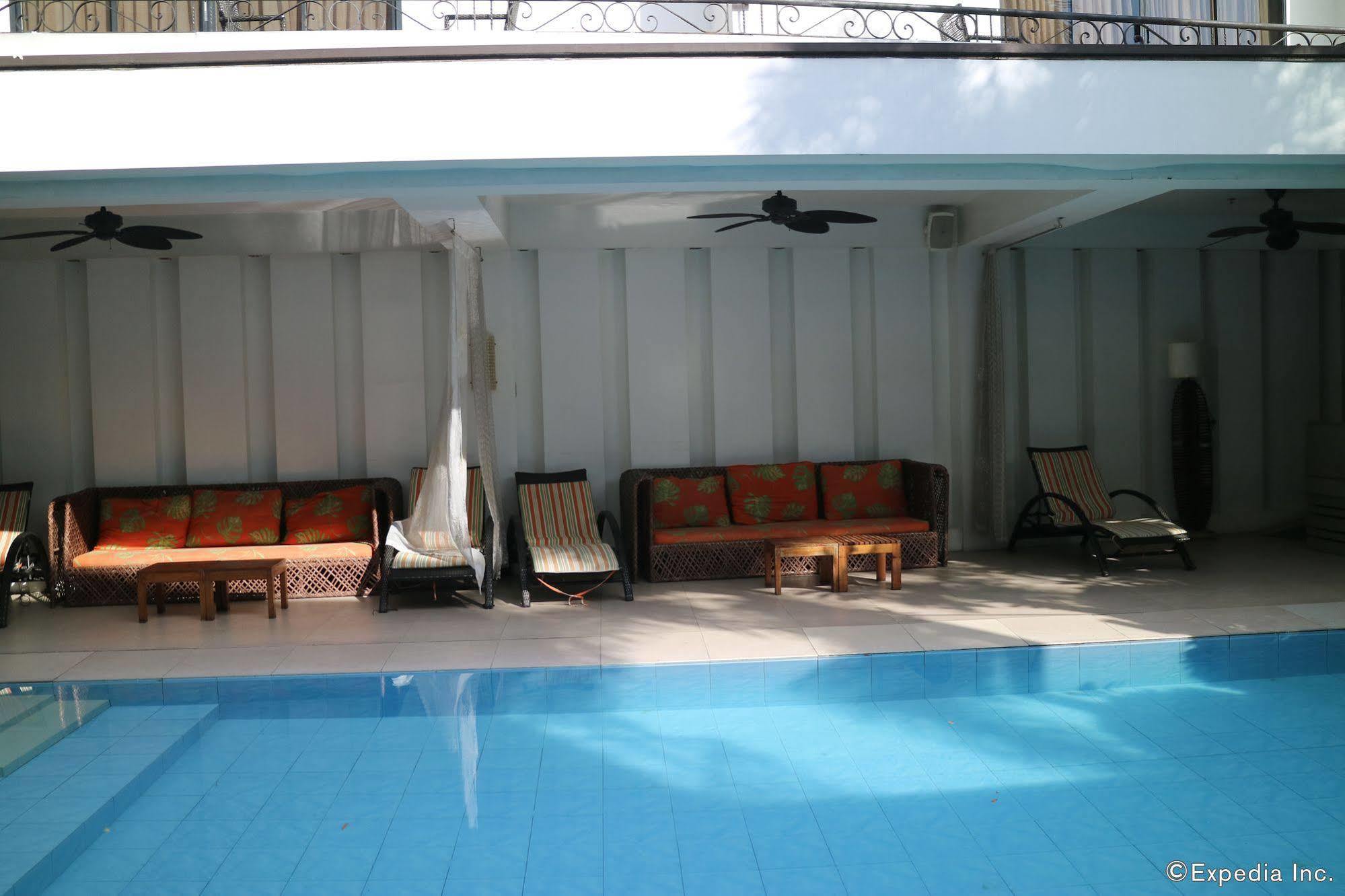 Sugarland Hotel Баколод Экстерьер фото